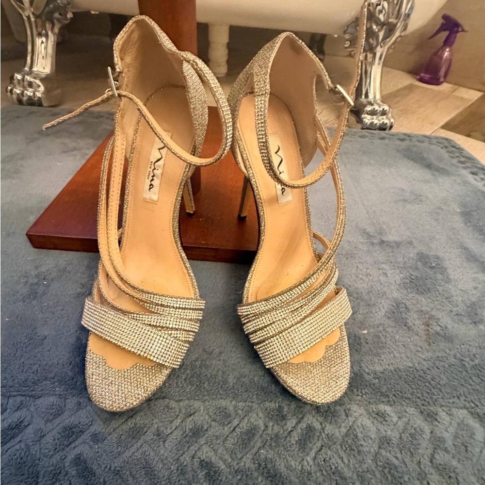 Gorgeous Sparkly Nina Rhinestone Wow Tall Silver Strappy 5” Heels size 9 - Picture 3 of 13